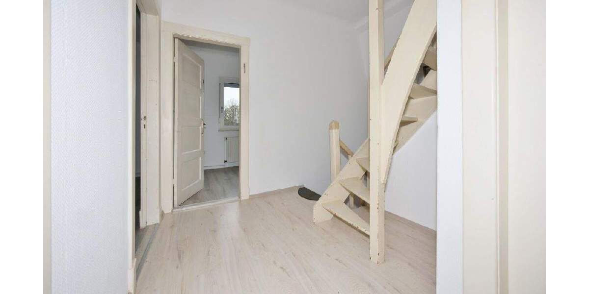 Einfamilienhaus Wilhelmshaven-Heppens Heppens - 5 Zimmer, 112 m&sup2;, 330.000&euro; | Angebot:24220386