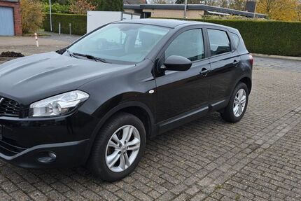 Nissan Qashqai 162.000 km 4.100 € Wilhelmshaven 26382