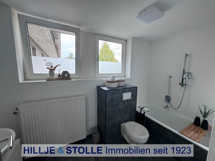 Geräumige Obergeschosswohnung mit Balkon in Großenmeer 3.5 zimmer