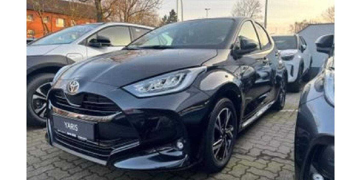 Toyota Yaris 2.500 km 28.950 &euro; Bremerhaven 27580