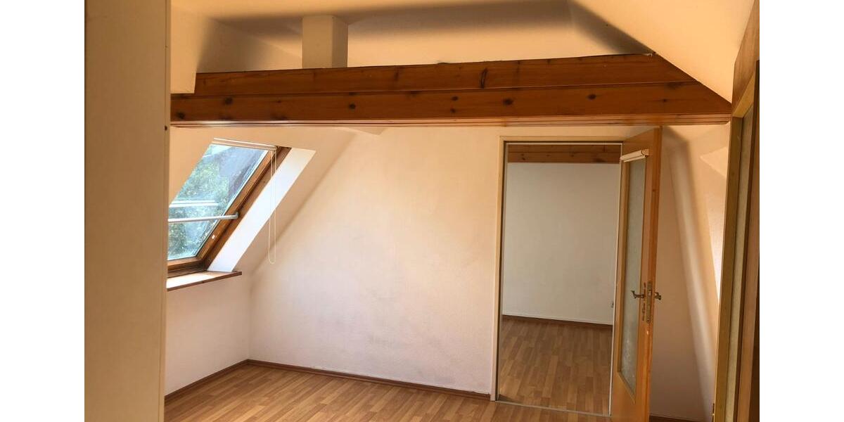 Dachgeschoßwohnung Wilhelmshaven Heppens - 2 Zimmer, 55 m&sup2;, 456&euro; | Angebot:26702147