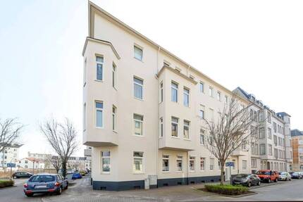 Wohnung Wilhelmshaven Innenstadt - 5 Zimmer, 110 m&sup2;, 650&euro; | Angebot:26851799