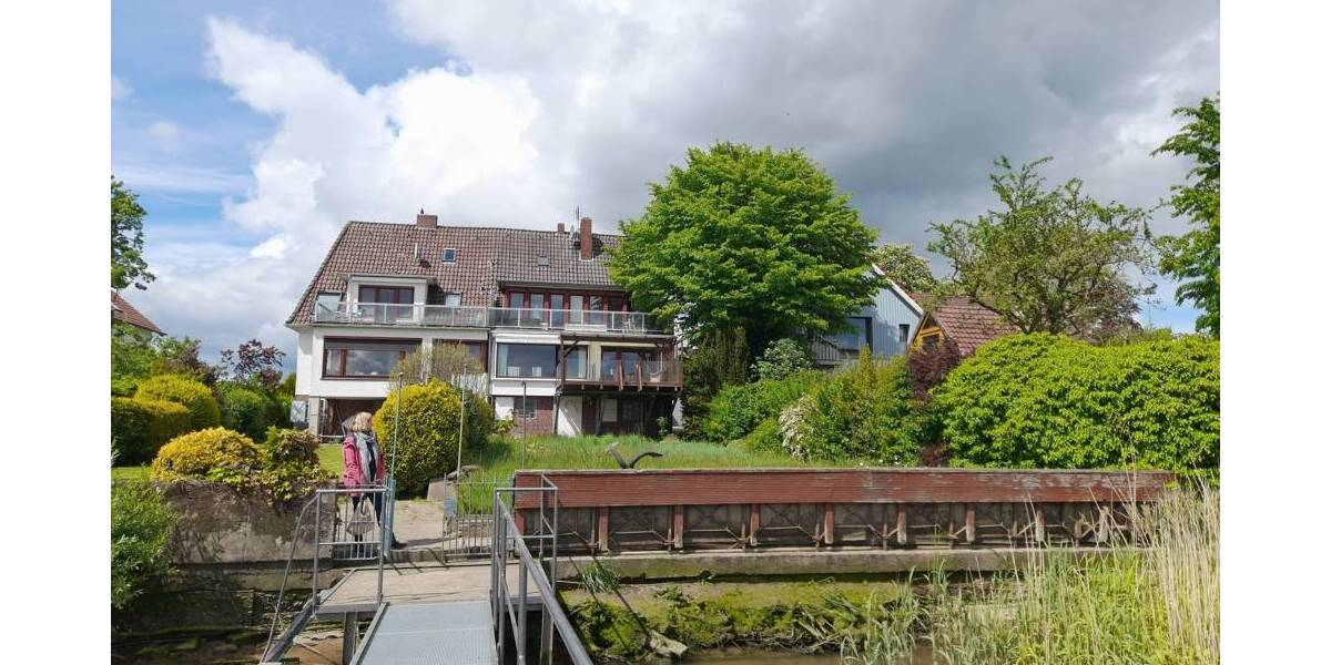 Einfamilienhaus Brake - 6 Zimmer, 137 m&sup2;, 430.000&euro; | Angebot:26672983