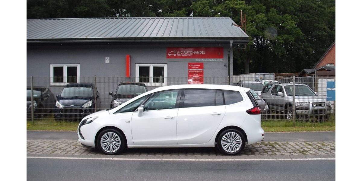 Opel Zafira Tourer 147.180 km 7.199 € Loxstedt-Hahnenknoop 27612
