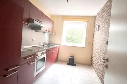 Wohnung Bremerhaven Mitte - 2 Zimmer, 86 m&sup2;, 780&euro; | Angebot:27653485