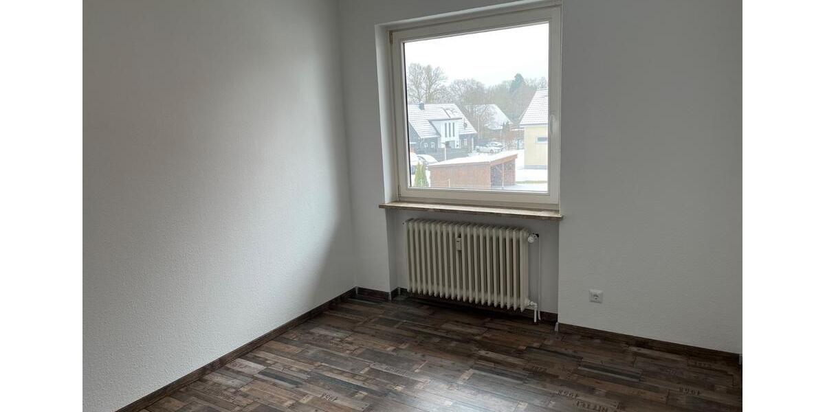 Etagenwohnung Loxstedt - 3 Zimmer, 84 m&sup2;, 580&euro; | Angebot:24744695