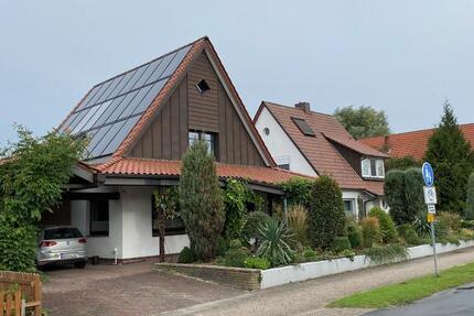 Haus Brake (Unterweser) - 5 Zimmer, 200 m&sup2;, 299.000&euro; | Angebot:25639261