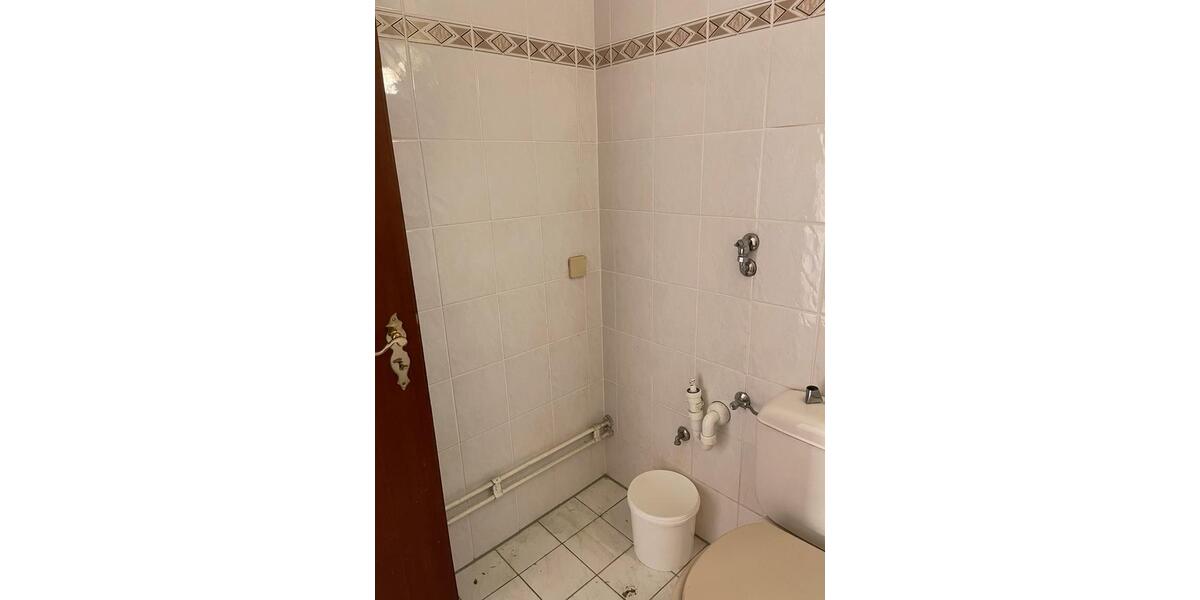 Etagenwohnung Bremerhaven Mitte - 1 Zimmer, 56 m&sup2;, 160.000&euro; | Angebot:26131420