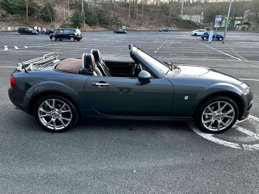 Mazda MX-5 172.000 km 7.900 € Geestland 27607
