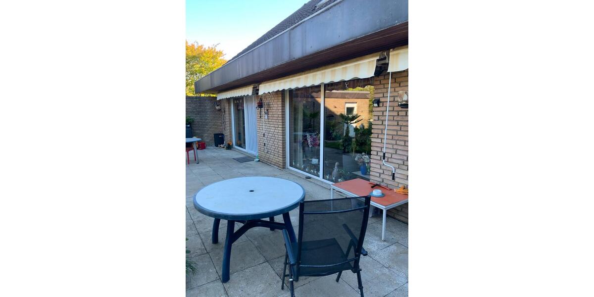 Einfamilienhaus Schiffdorf - 5.5 Zimmer, 190 m&sup2;, 360.000&euro; | Angebot:26350250