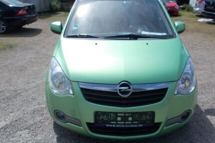 Opel Agila