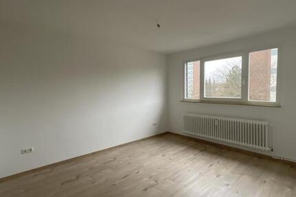 Wohnung Wilhelmshaven - 3 Zimmer, 54 m&sup2;, 389&euro; | Angebot:25236935