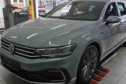 VW Passat 101.837 km 22.490 &euro; Bremerhaven 27568