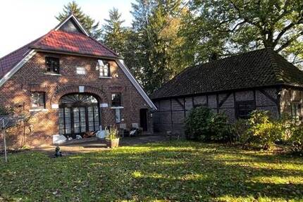 Resthof mit 4 Wohneinheiten auf 3,8 ha Grünland in idyllischer Lage von Salzendeich (Obj.-Nr.: 6449) 1 zimmer