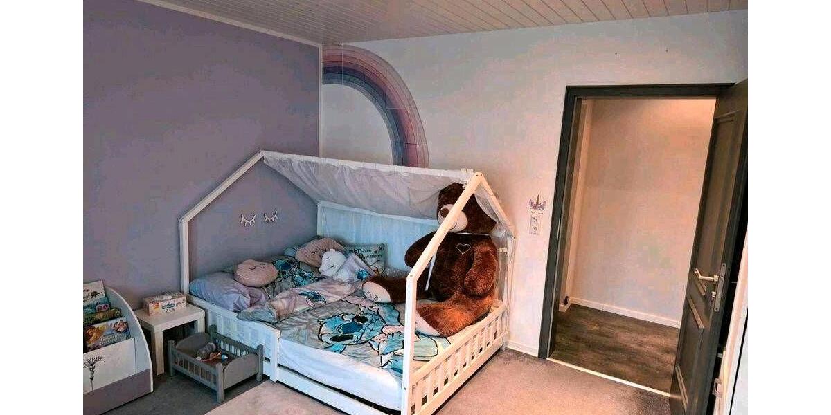 Einfamilienhaus Bremerhaven Schiffdorferdamm - 7 Zimmer, 237 m&sup2;, 455.000&euro; | Angebot:26226873