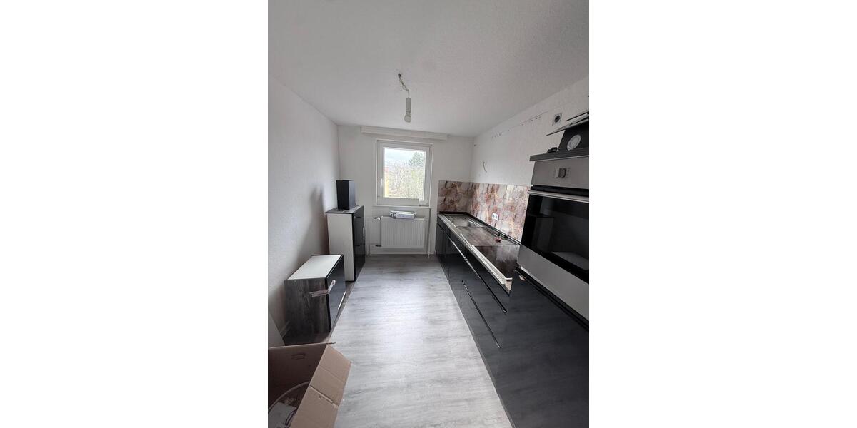 Dachgeschoßwohnung Bremerhaven Mitte - 3 Zimmer, 85 m&sup2;, 500&euro; | Angebot:25985898