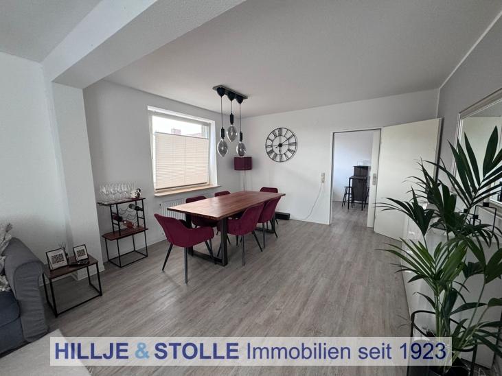 Geräumige Obergeschosswohnung mit Balkon in Großenmeer 3.5 zimmer