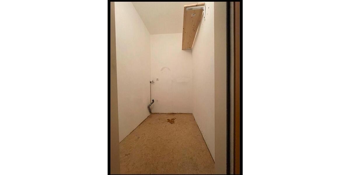 Erdgeschoßwohnung Bremerhaven Lehe - 3 Zimmer, 92 m&sup2;, 130.000&euro; | Angebot:26104409