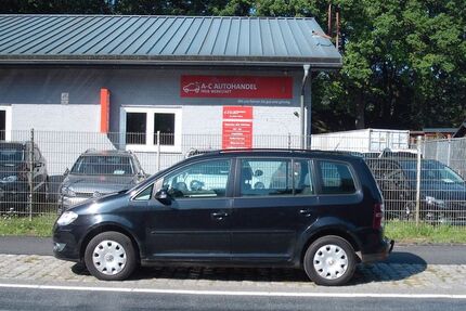 VW Touran 331.399 km 1.999 &euro; Loxstedt-Hahnenknoop 27612