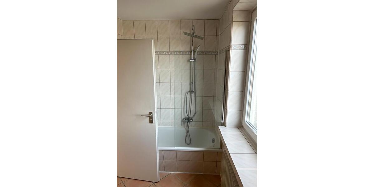 Dachgeschoßwohnung Bremerhaven Leherheide - 2.5 Zimmer, 74 m&sup2;, 673&euro; | Angebot:24752144