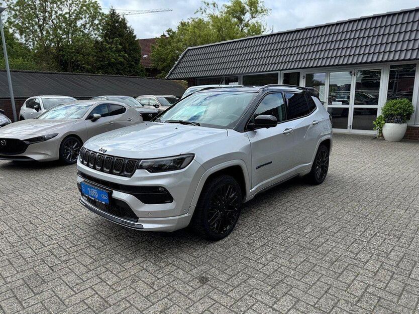 Jeep Compass 18.830 km 27.490 € Wilhelmshaven 26388