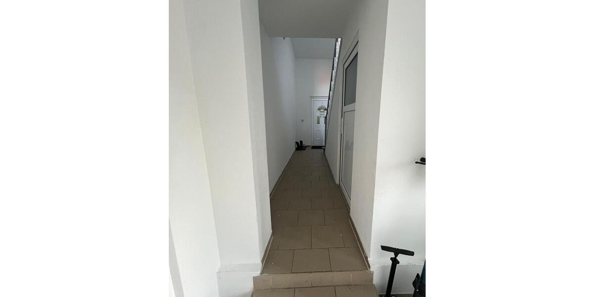 Erdgeschoßwohnung Nordenham - 3 Zimmer, 104 m&sup2;, 1.350&euro; | Angebot:24864743