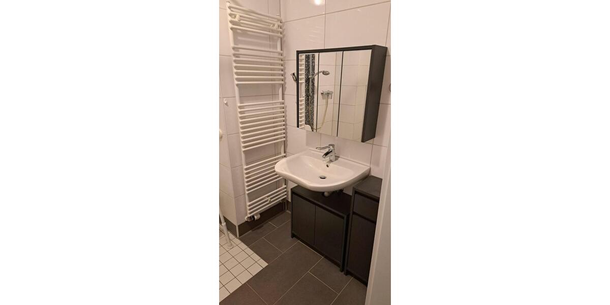 Etagenwohnung Bremerhaven Mitte - 2 Zimmer, 53 m&sup2;, 530&euro; | Angebot:26086944