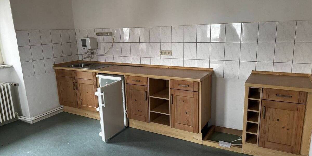 Etagenwohnung Ovelgönne - 4 Zimmer, 120 m&sup2;, 650&euro; | Angebot:25696273