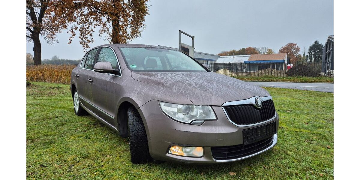Skoda Superb 139.700 km 8.300 &euro; Ovelgöne 26939
