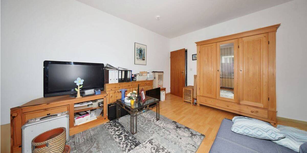 Etagenwohnung Wilhelmshaven Heppens - 3 Zimmer, 76 m&sup2;, 99.000&euro; | Angebot:26862478