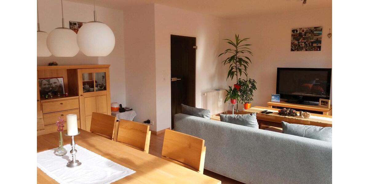 Etagenwohnung Bremerhaven - 3 Zimmer, 88 m&sup2;, 95.000&euro; | Angebot:24962202