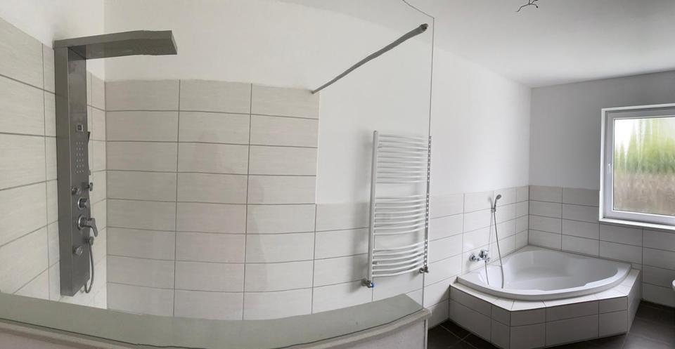 Erdgeschoßwohnung Loxstedt - 3 Zimmer, 100 m&sup2;, 1.200&euro; | Angebot:26662496