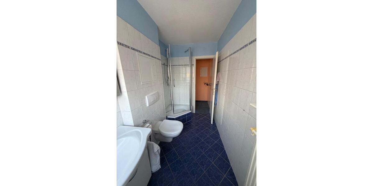 Etagenwohnung Bremerhaven Lehe - 3 Zimmer, 60 m&sup2;, 99.000&euro; | Angebot:25974203