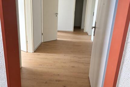Wohnung Bremerhaven Leherheide - 3 Zimmer, 70 m&sup2;, 900&euro; | Angebot:27532523