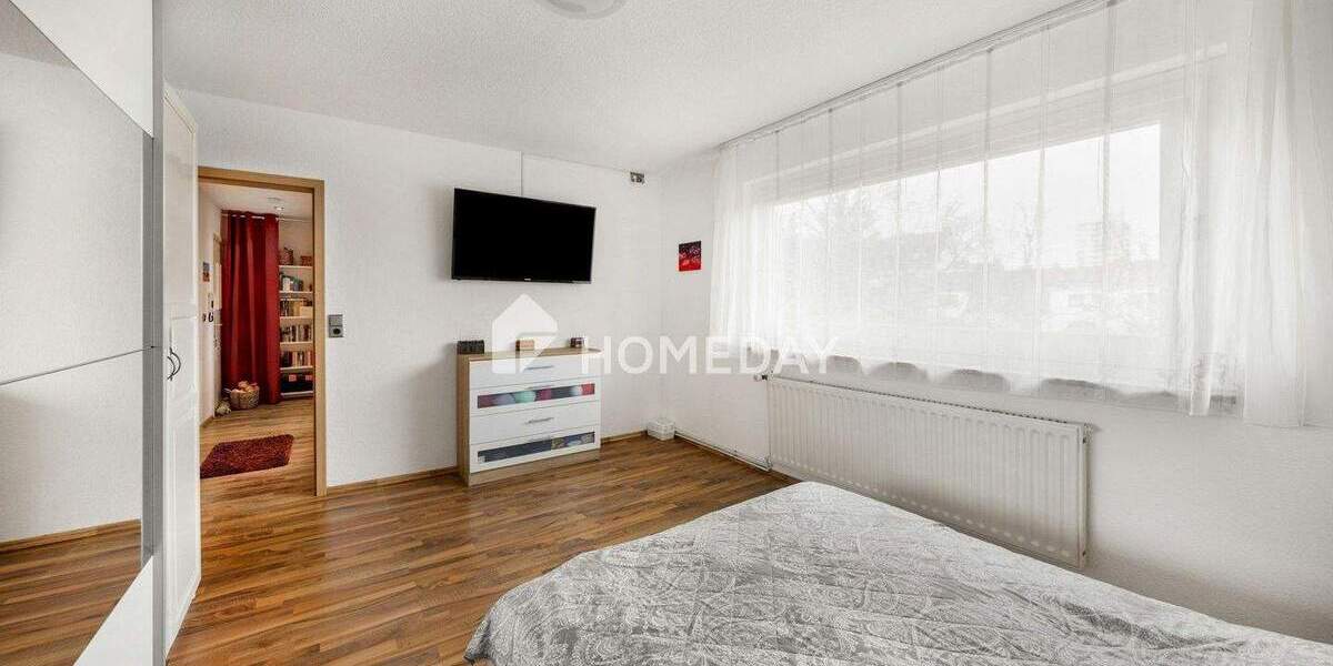 Reihenmittelhaus Bremerhaven Lehe - 7 Zimmer, 185 m&sup2;, 269.000&euro; | Angebot:24723069