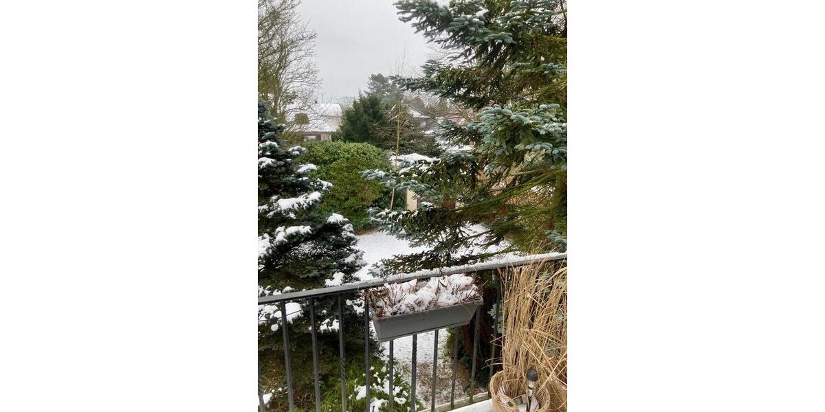 Etagenwohnung Bremerhaven Lehe - 4 Zimmer, 20 m&sup2;, 1.100&euro; | Angebot:25440028