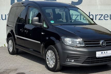 VW Caddy 161.900 km 12.499 &euro; Bremerhaven 27576