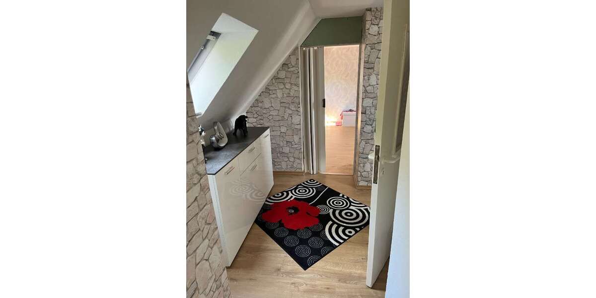 Einfamilienhaus Bremerhaven Mitte - 7 Zimmer, 162 m&sup2;, 189.000&euro; | Angebot:27296293