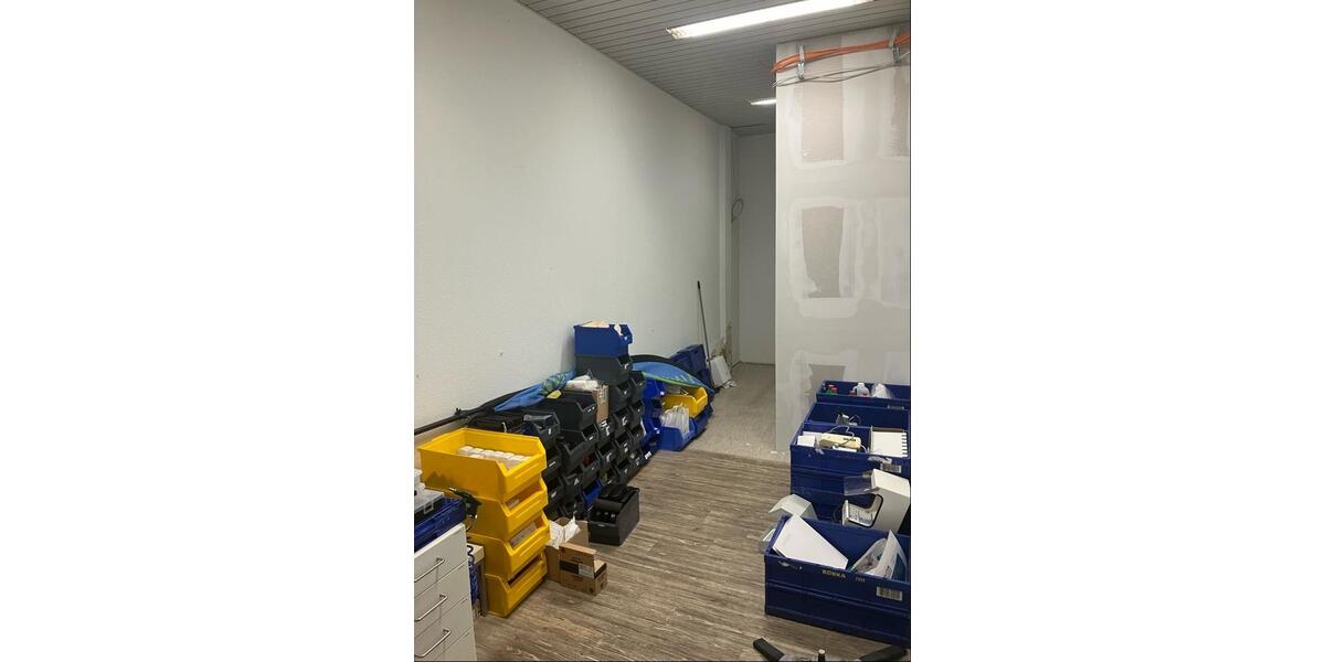 Ladenfläche am Marktplatz in Nordenham zimmer