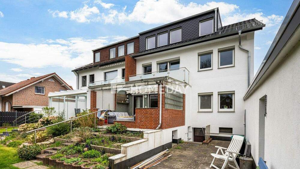 Modernisiertes Einfamilienhaus mit flexibler Aufteilung, viel Platz und großem Garten 7 zimmer