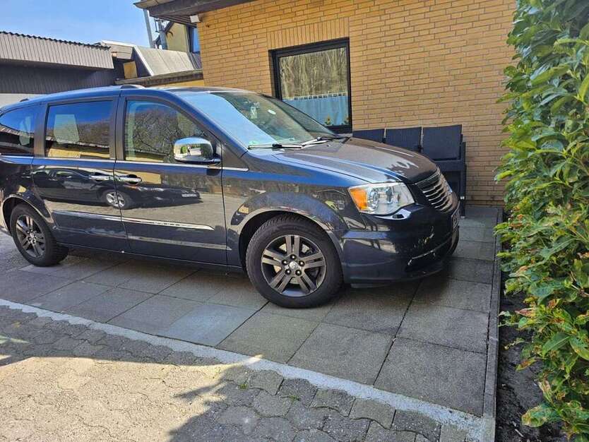 Town & Country