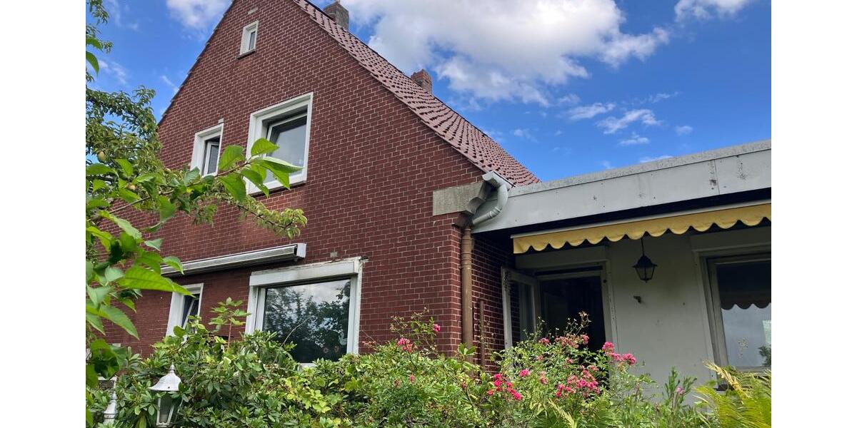 Einfamilienhaus Bremerhaven Schiffdorferdamm - 6.5 Zimmer, 160 m&sup2;, 229.900&euro; | Angebot:27221073