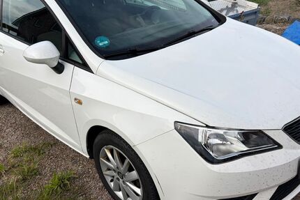 Seat Ibiza 185.000 km 3.999 &euro; Stadland 26936