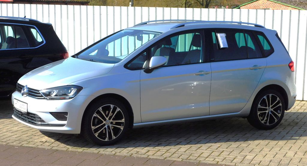 VW Golf Sportsvan 43.872 km 18.970 &euro; Geestland 27624