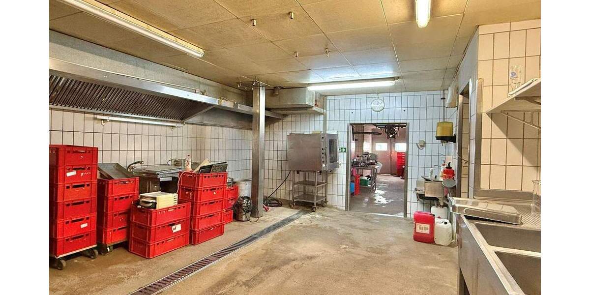Gewerbeobjekt Brake Kirchhammelwarden - 6 Zimmer, 385.000&euro; | Angebot:26055367