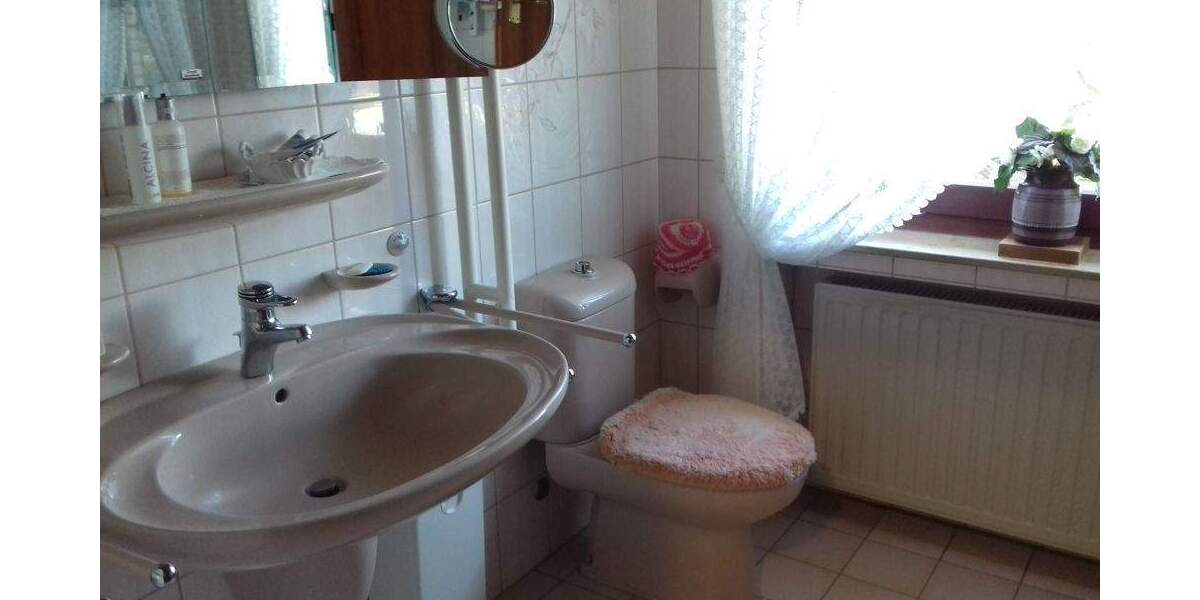 Einfamilienhaus Brake (Unterweser) Kirchhammelwarden - 5 Zimmer, 212 m&sup2;, 319.000&euro; | Angebot:25729045