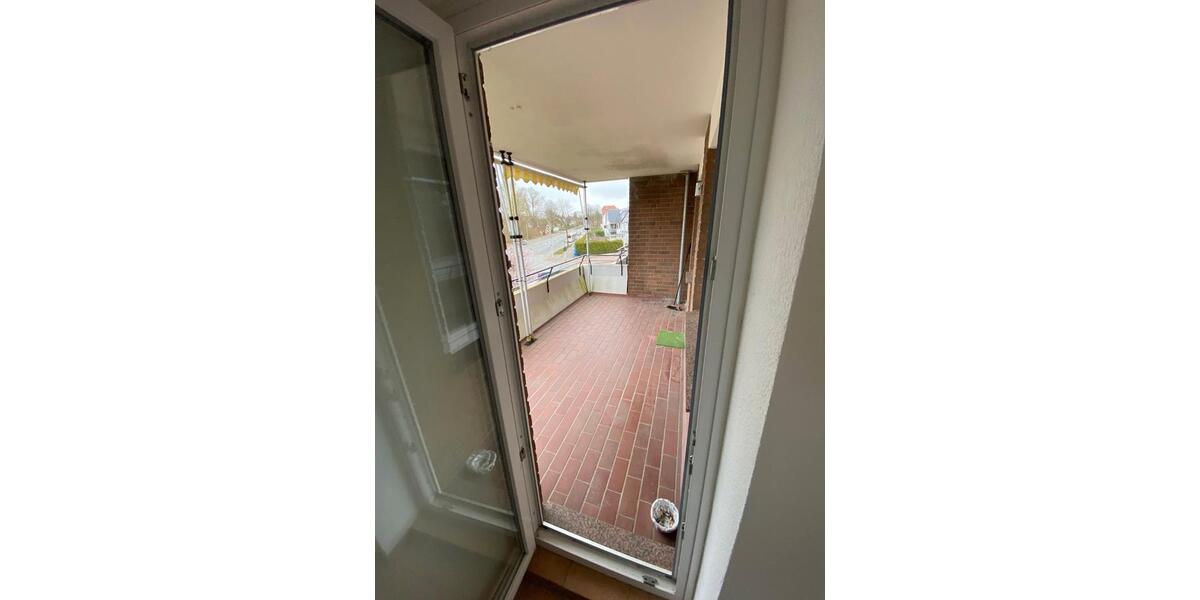 Etagenwohnung Bremerhaven Lehe - 4 Zimmer, 105 m&sup2;, 810&euro; | Angebot:26620123