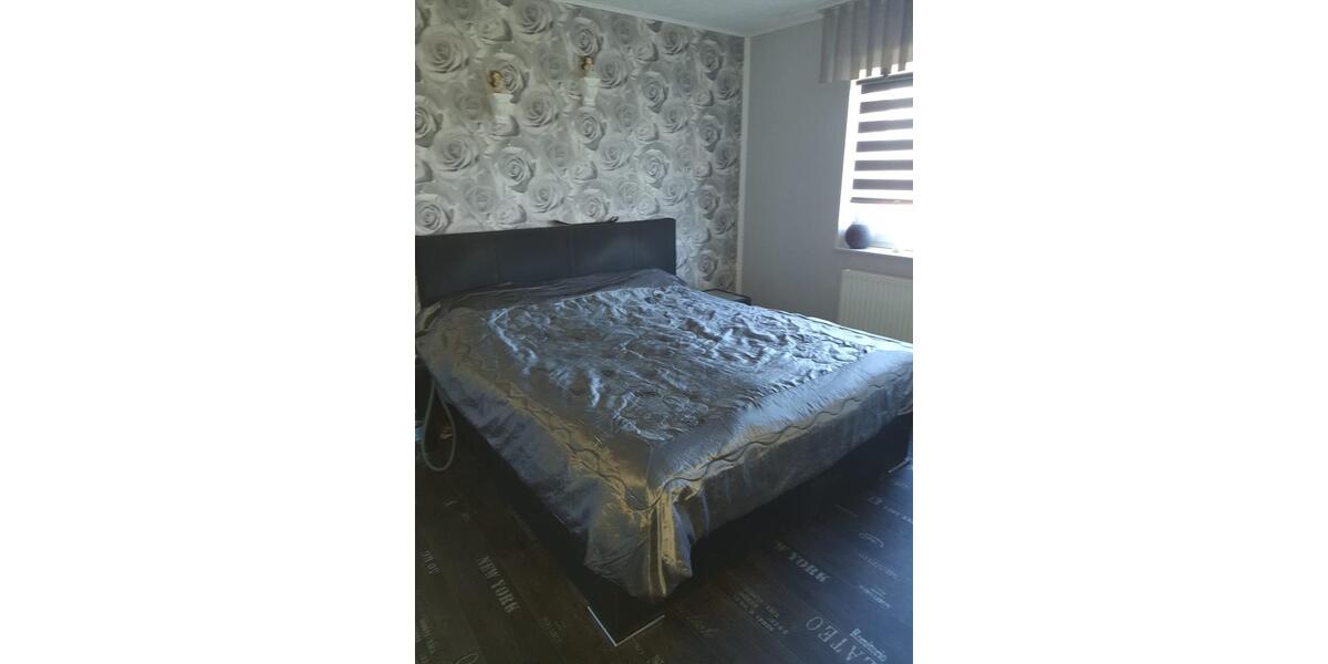Mehrfamilienhaus, Wohnhaus Bremerhaven Schiffdorferdamm - 9 Zimmer, 210 m&sup2;, 550.000&euro; | Angebot:25891632