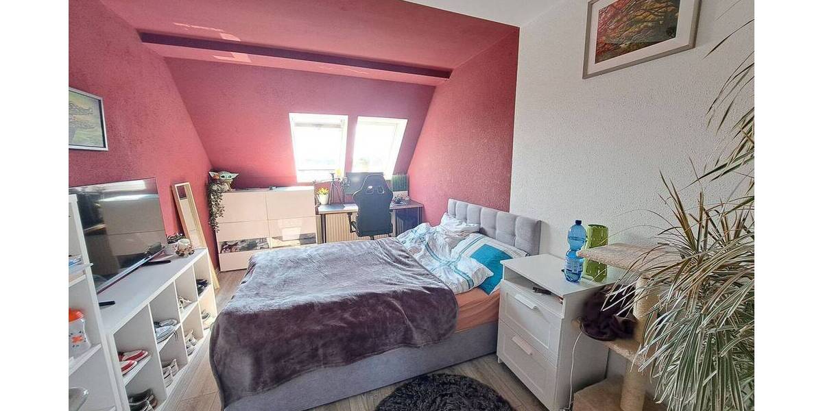 Etagenwohnung Bremerhaven Geestemünde - 3 Zimmer, 83 m&sup2;, 395&euro; | Angebot:26292746