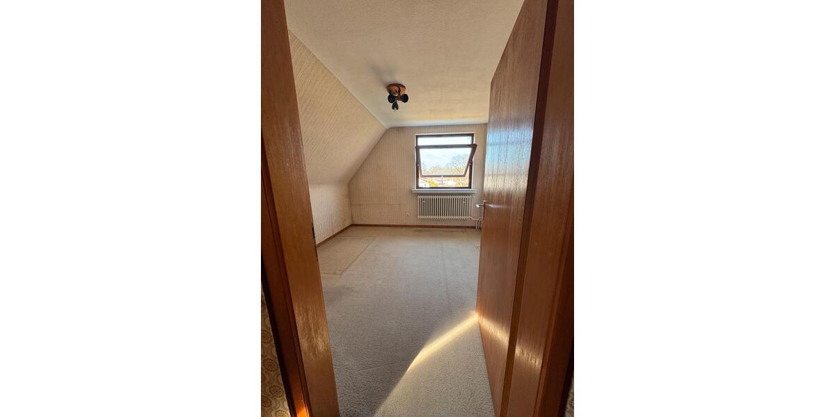 Einfamilienhaus Bremerhaven Leherheide - 5 Zimmer, 107 m&sup2;, 220.000&euro; | Angebot:27164220
